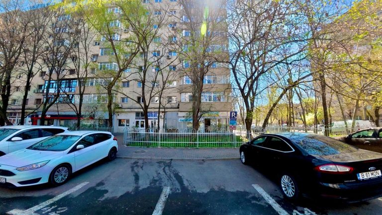 Spatiu comercial in Parcul Carol disponibil de vanzare